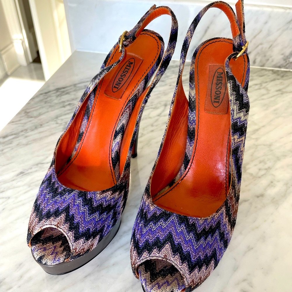 Missoni purple chevron peep-toe platform Heels, size 38.